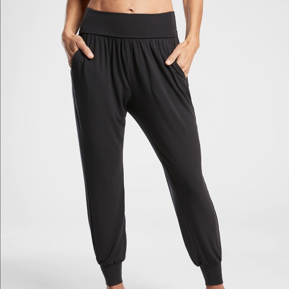Athleta jogger